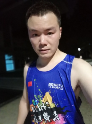 张闯