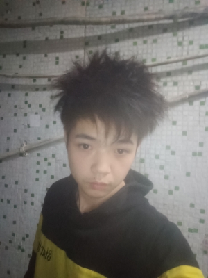 黑呼呼